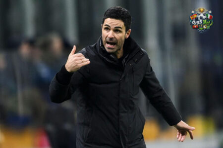 لاعبو أرسنال يحتفلون بالتأهل لدور ربع النهائي لدوري أبطال أوروبا