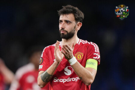 برونو فيرنانديز يحتفل بعد صناعة هدف لمانشستر يونايتد