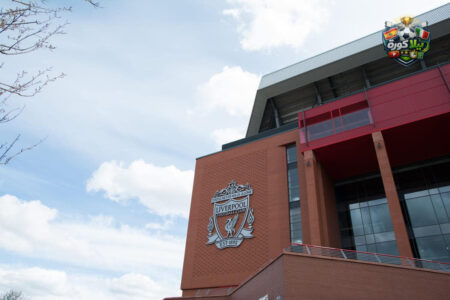 ملعب أنفيلد الخاص بنادي ليفربول خلال مباراة بدوري أبطال أوروبا