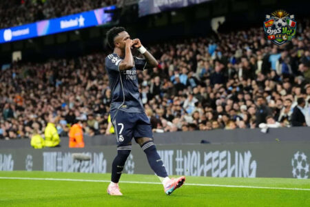 لاعبو ريال مدريد يحتفلون بتسجيل هدف ضد مانشستر سيتي