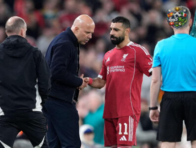 محمد صلاح يحتفل بتسجيل هدف لليفربول في دوري أبطال أوروبا